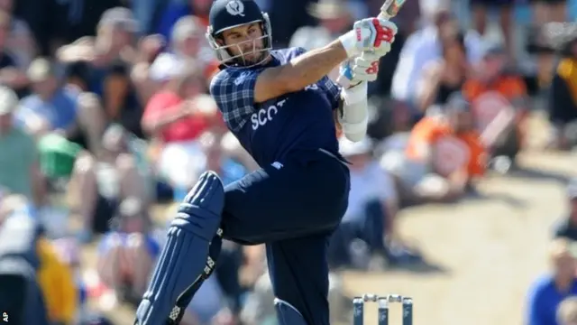 Kyle Coetzer batting