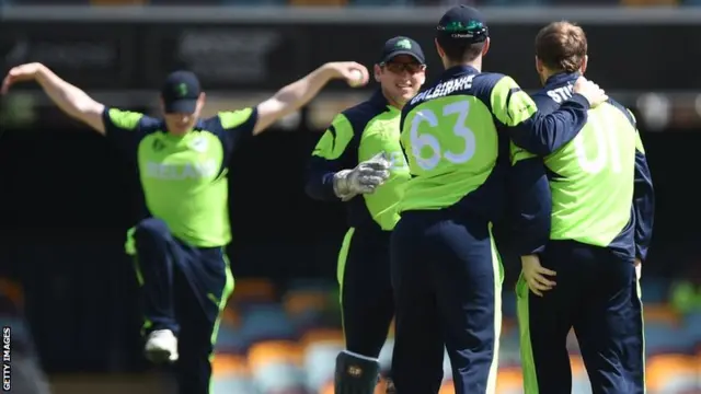 Kevin O'Brien celebrates a catch