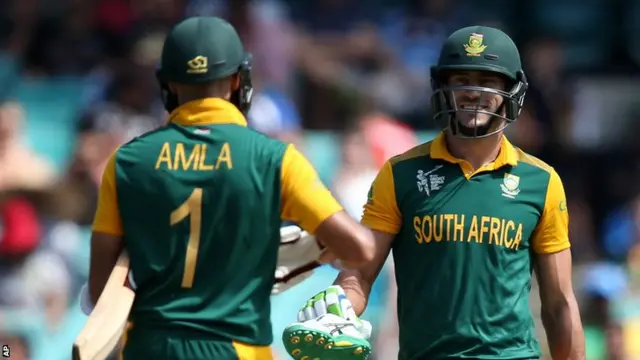 Hashim Amla (left) and Faf du Plessis (right)