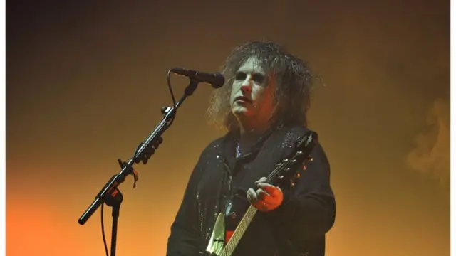 Robert Smith