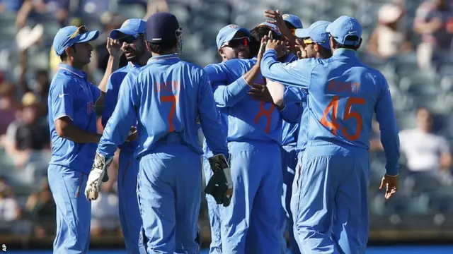 India celebrate the dismissal of Tauqir