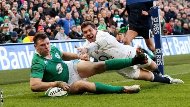 Robbie Henshaw of Ireland