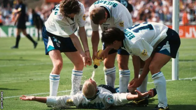 Gazza dentist's chair celebration