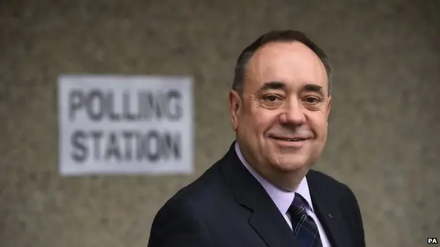 Alex Salnond voting in September's independence referendum