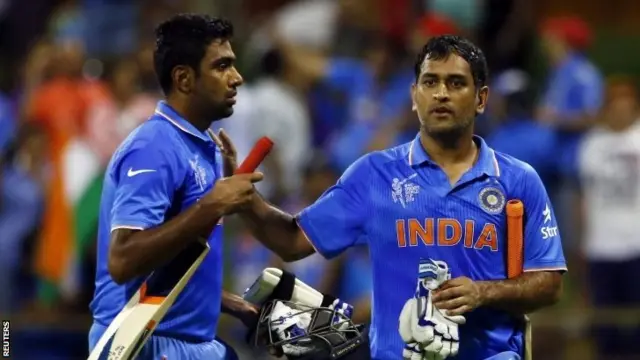 Ravichandran Ashwin & MS Dhoni