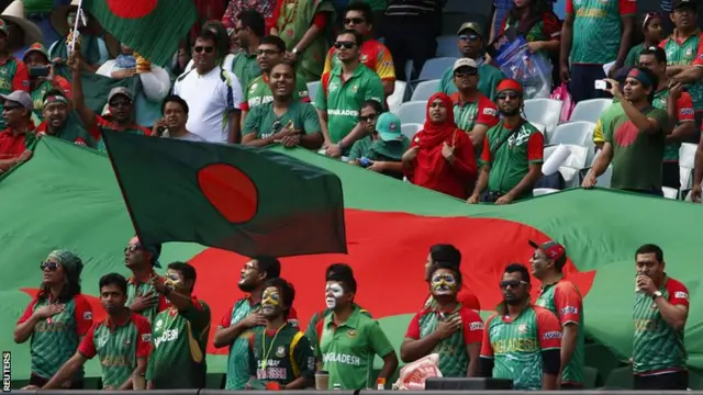 Bangladesh fans