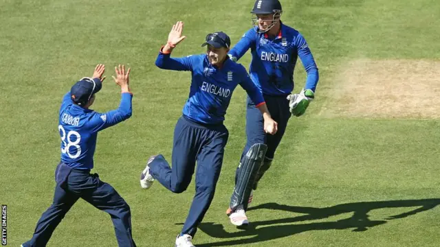 Joe Root catch