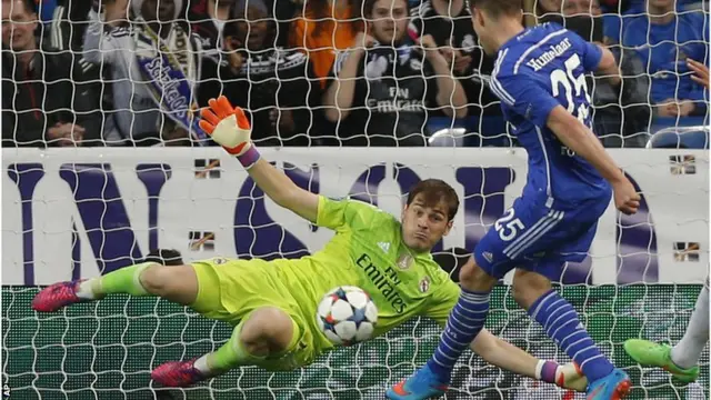 Huntelaar finish