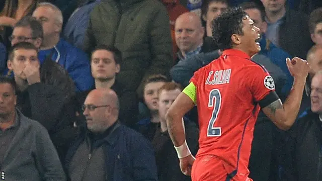 Thiago Silva celebrates for PSG