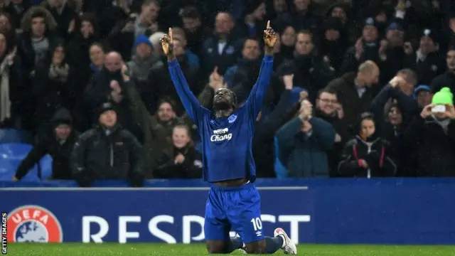 Romelu Lukaku celebrates