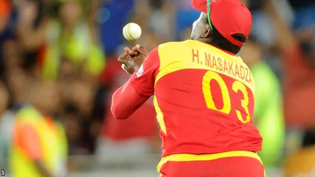 Hamilton Masakadza drops a catch