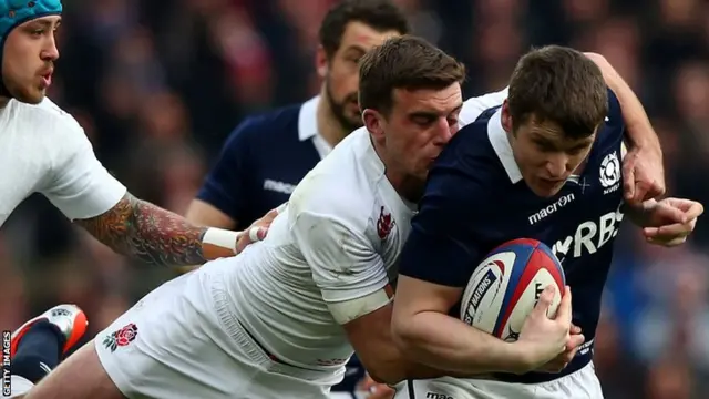 George Ford tackles Mark Bennett