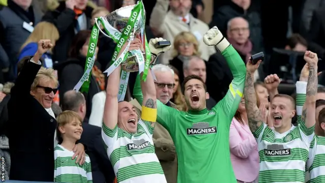 Celtic collect the League Cup