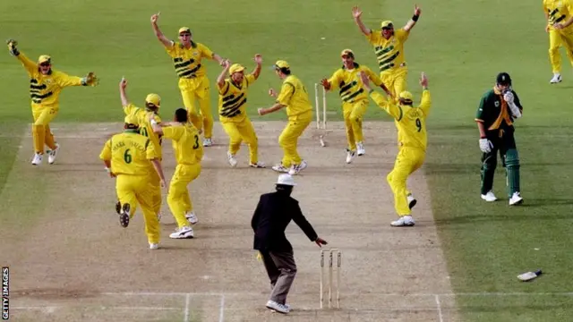 Australia beat South Africa in the 1999 World Cup semi-final