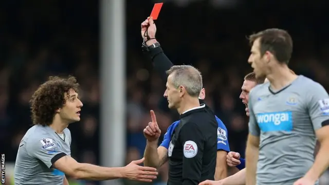 Fabricio Coloccini is sent off