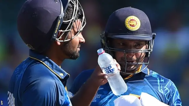 Players take a drinks break