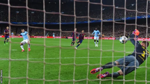 ter Stegen penalty save