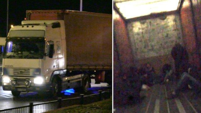 Lorry entering Dover