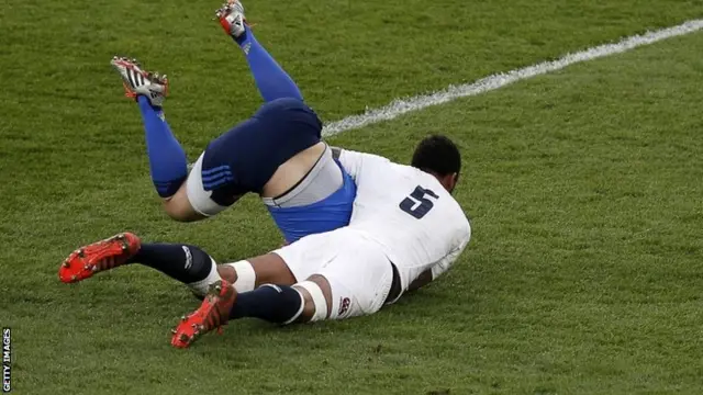 Courtney Lawes tackles