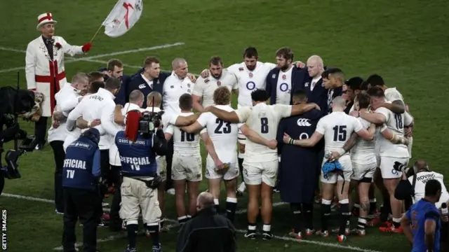 England team huddle