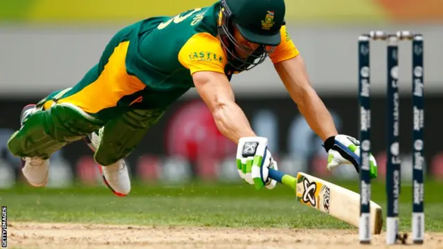 South Africa's Faf du Plessis dives in for a run during the semi-finals Cricket World Cup match