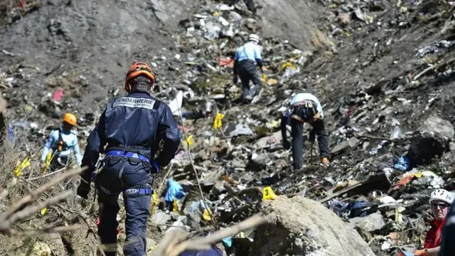 The search team at the crash site in the Alps