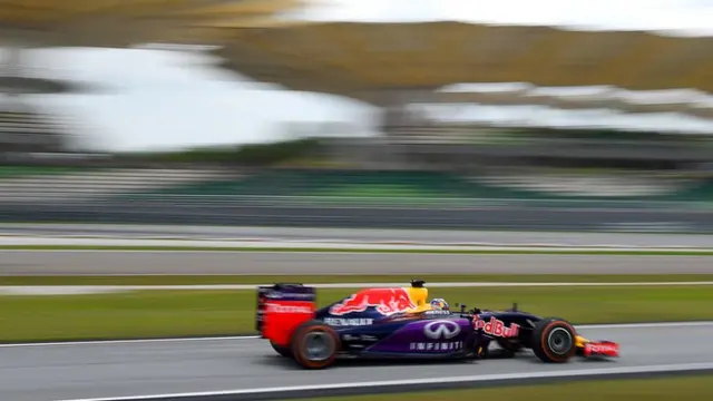 Daniel Ricciardo at third practice at the Malaysian grand prix