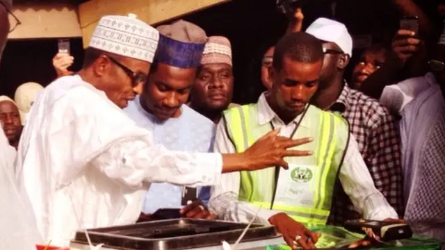 Gen Buhari voting
