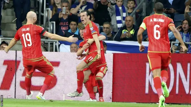 Gareth Bale celebrates