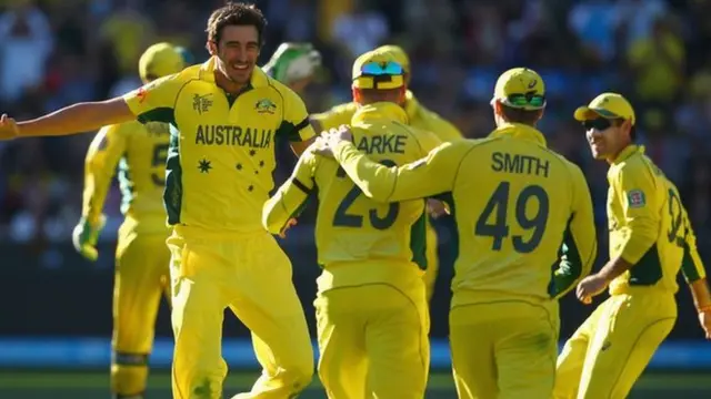 Mitchell Starc celebrates