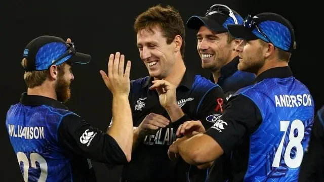 Matt Henry of New Zealand celebrates