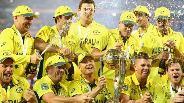 Australian players celebrate winning the 2015 ICC Cricket World Cup final