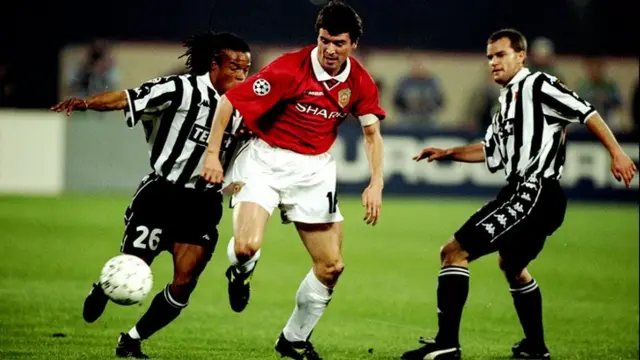 Roy Keane in action against Juventus in 1999