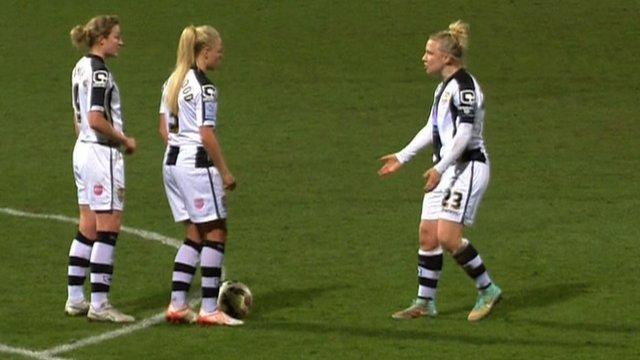 Notts County Ladies players' trick free-kick