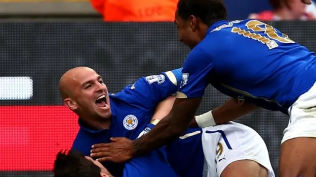 Esteban Cambiasso celebrates