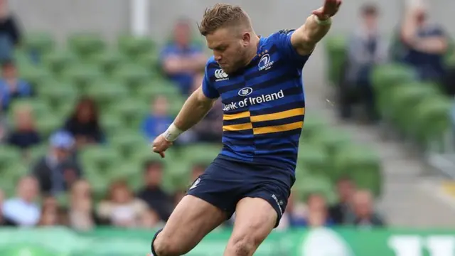 Ian Madigan kick