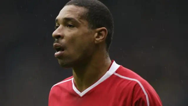 Des Walker