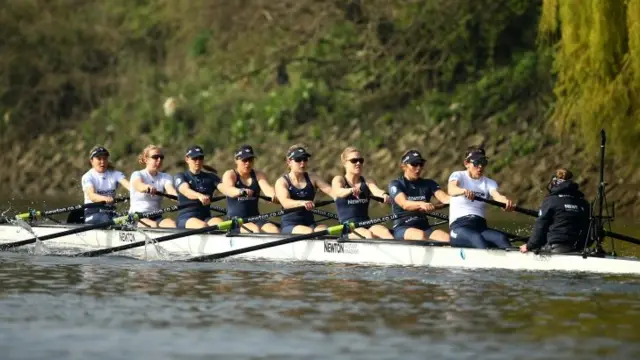 The Oxford women's crew