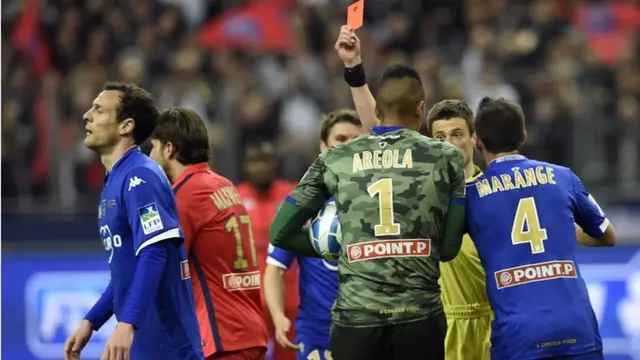 Red card for Bastia's Squillaci