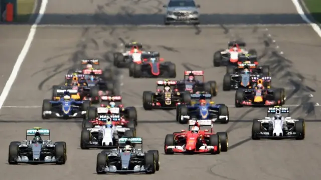 The pack during the first lap in the Chinese Grand Prix