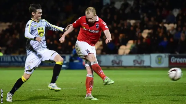 Liam Boyce makes it 2-0 to County