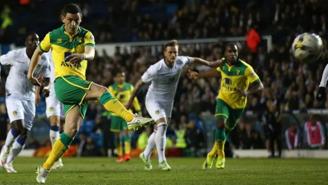 Graham Dorrans misses penalty