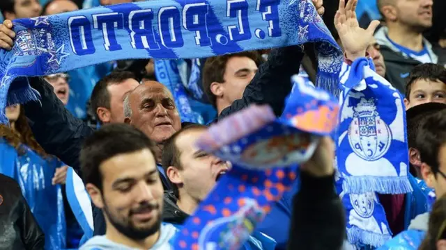 Porto fans celebrate