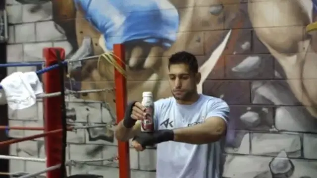 Amir Khan