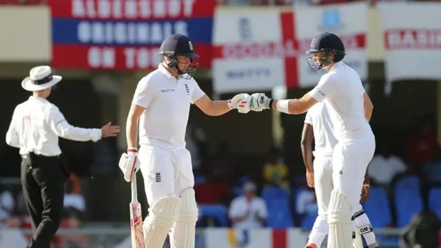 Gary Ballance and Joe Root