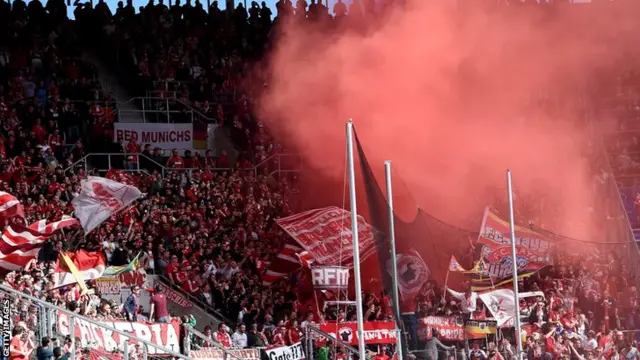 Bayern fans celebrate