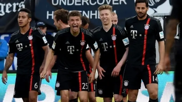 Bayern Muenchen players celebrate