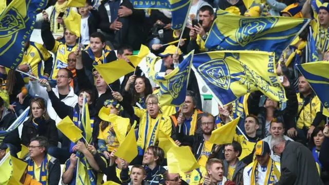 Clermont Auvergne fans