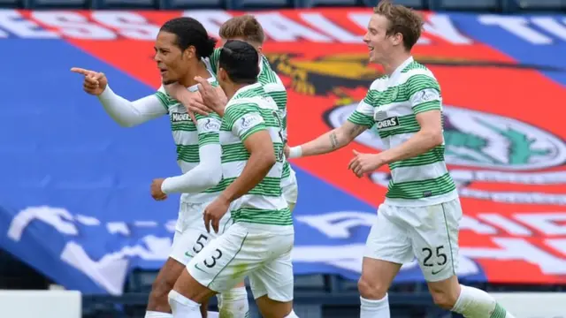 Celtic take a 1-0 lead