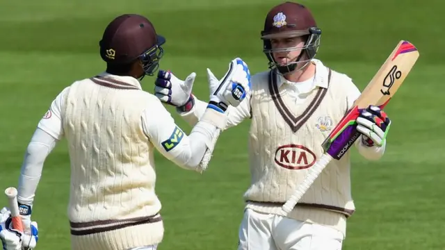 Kumar Sangakkara congratulates Steven Davies